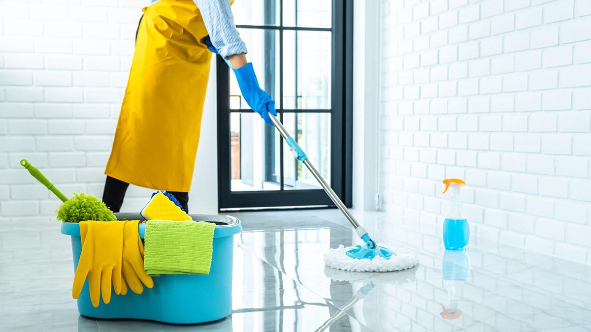 floor cleaning with clo2 tablets solution